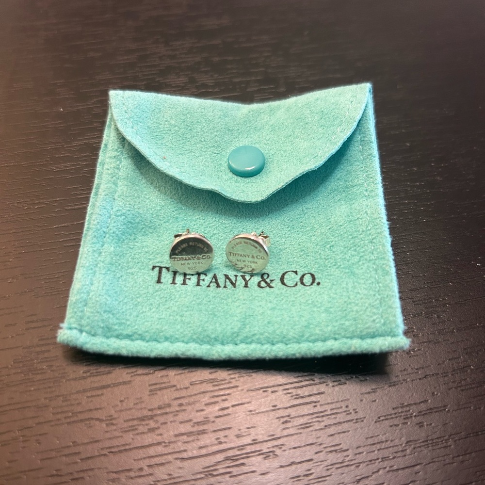 Tiffany & Co. - Earrings